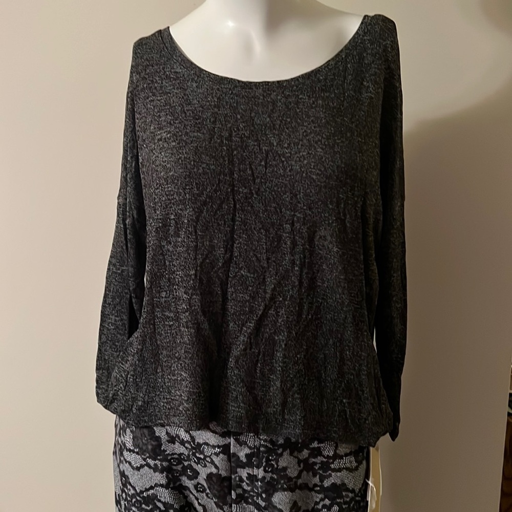 New American Eagle Women's Crewneck Top